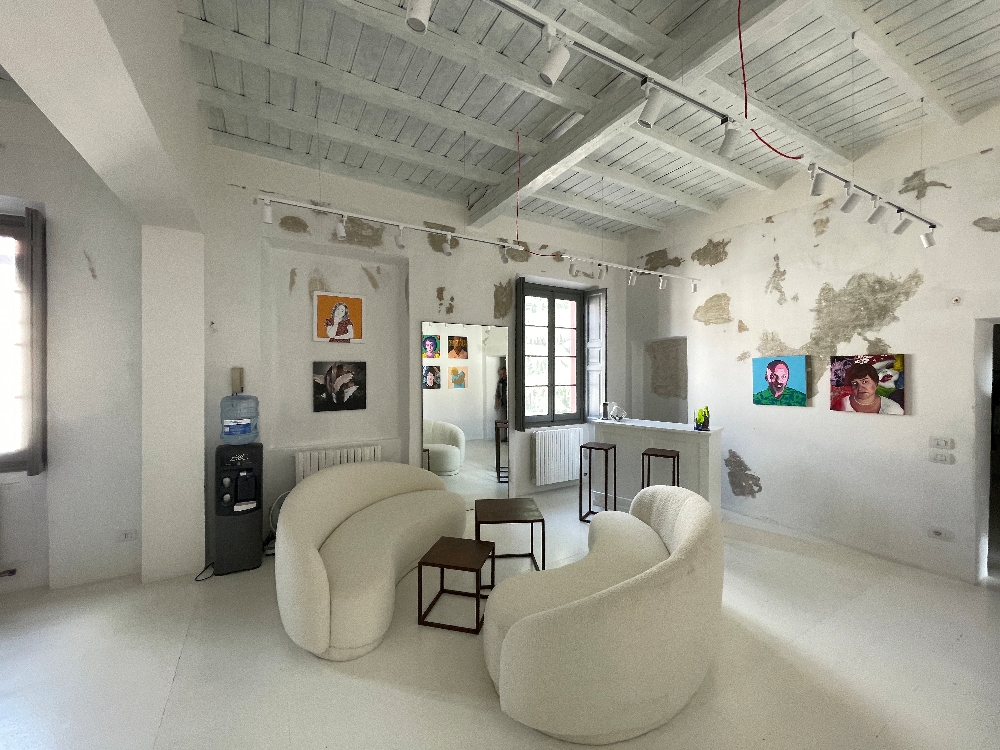 luxury show room